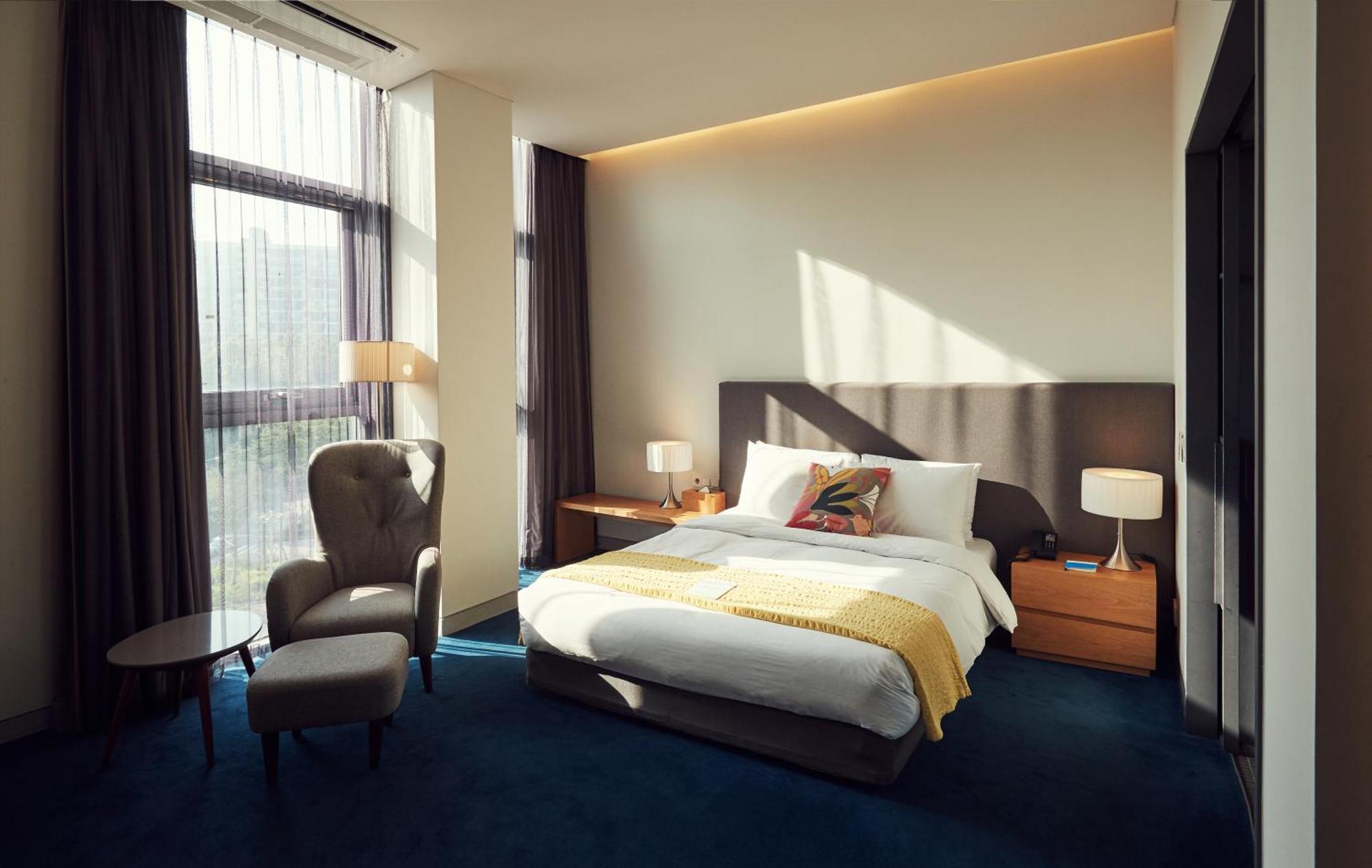 La Casa Hotel Seoul Bagian luar foto